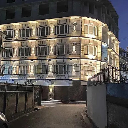 Hotel De Sapphire